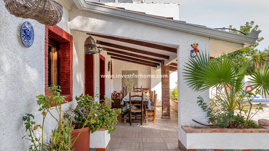 Försäljning - Villa - Orihuela Costa - Lomas De Cabo Roig