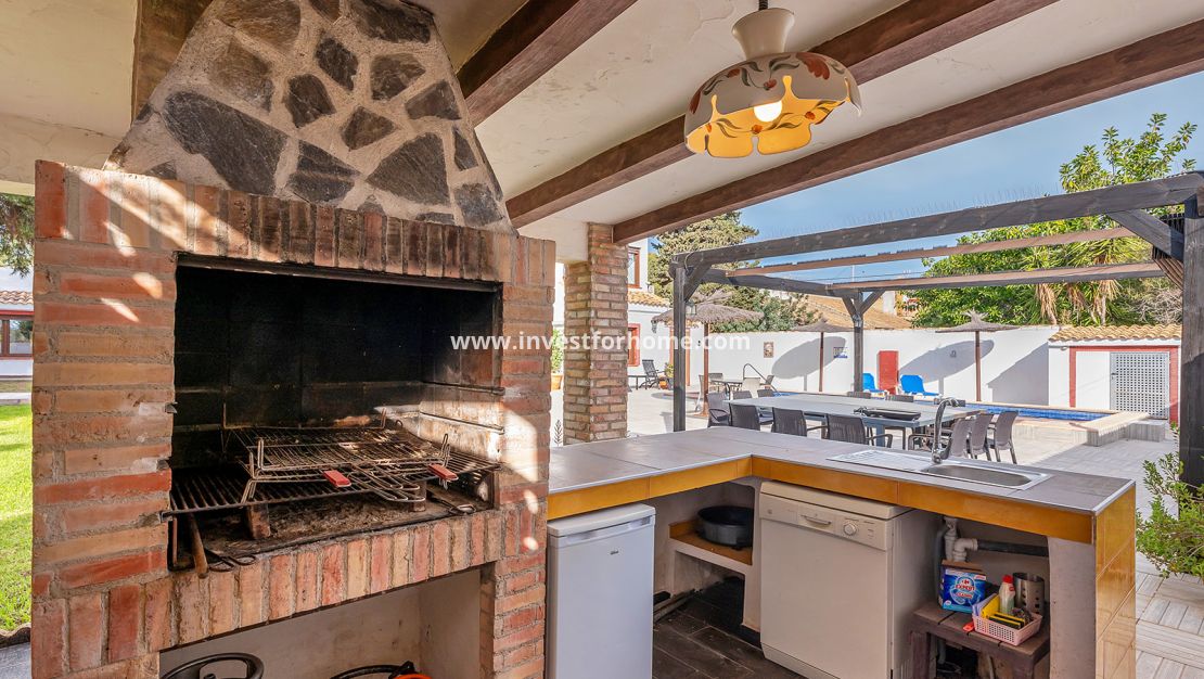 Försäljning - Villa - Orihuela Costa - Lomas De Cabo Roig