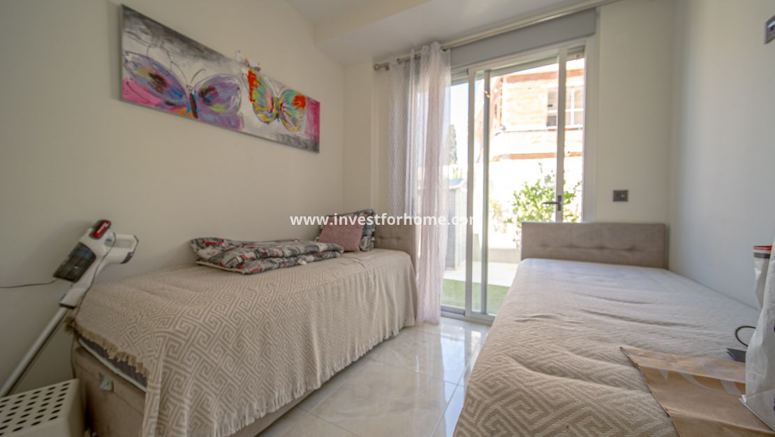 Försäljning - Villa - Orihuela Costa - Lomas De Cabo Roig