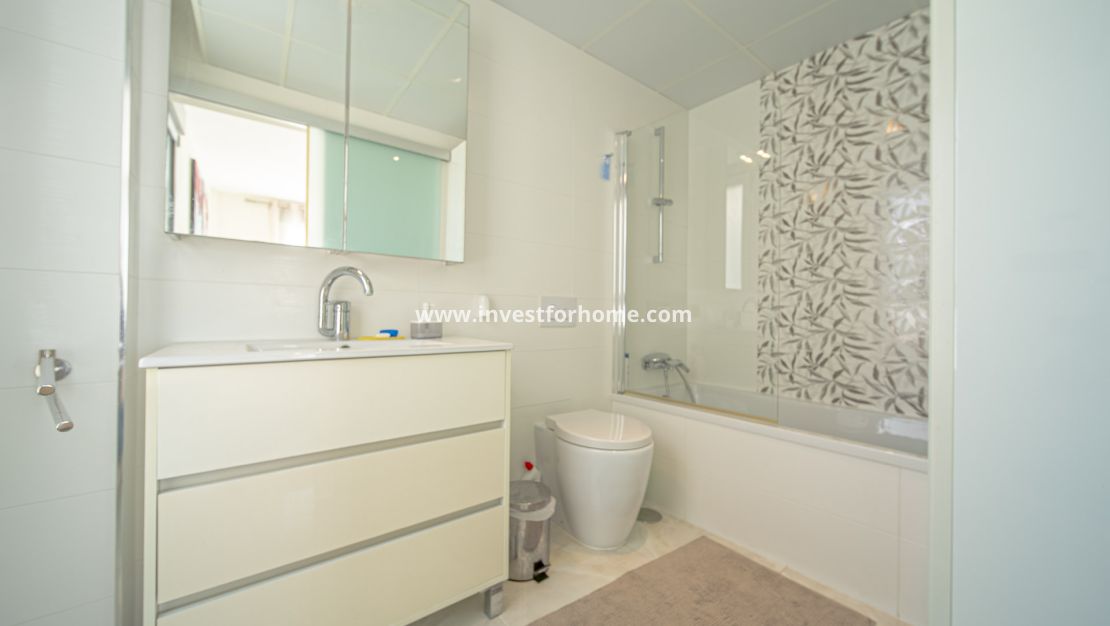 Försäljning - Villa - Orihuela Costa - Lomas De Cabo Roig