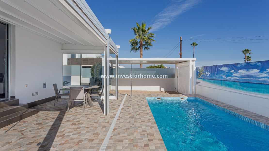 Försäljning - Villa - Orihuela Costa - Lomas De Cabo Roig