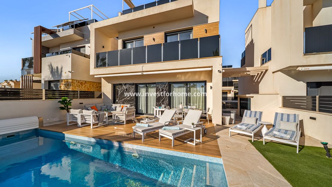 Försäljning - Villa - Orihuela Costa - Lomas De Cabo Roig