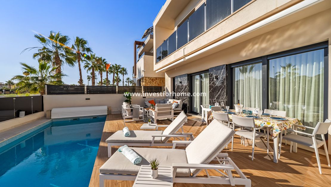 Försäljning - Villa - Orihuela Costa - Lomas De Cabo Roig
