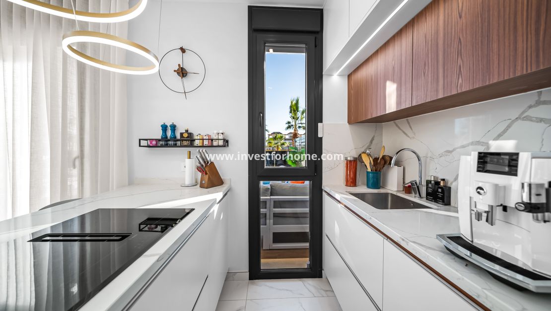 Försäljning - Villa - Orihuela Costa - Lomas De Cabo Roig