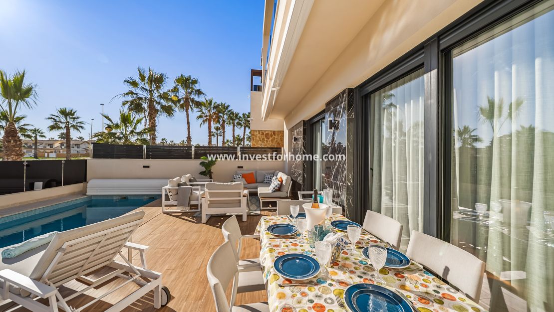 Försäljning - Villa - Orihuela Costa - Lomas De Cabo Roig