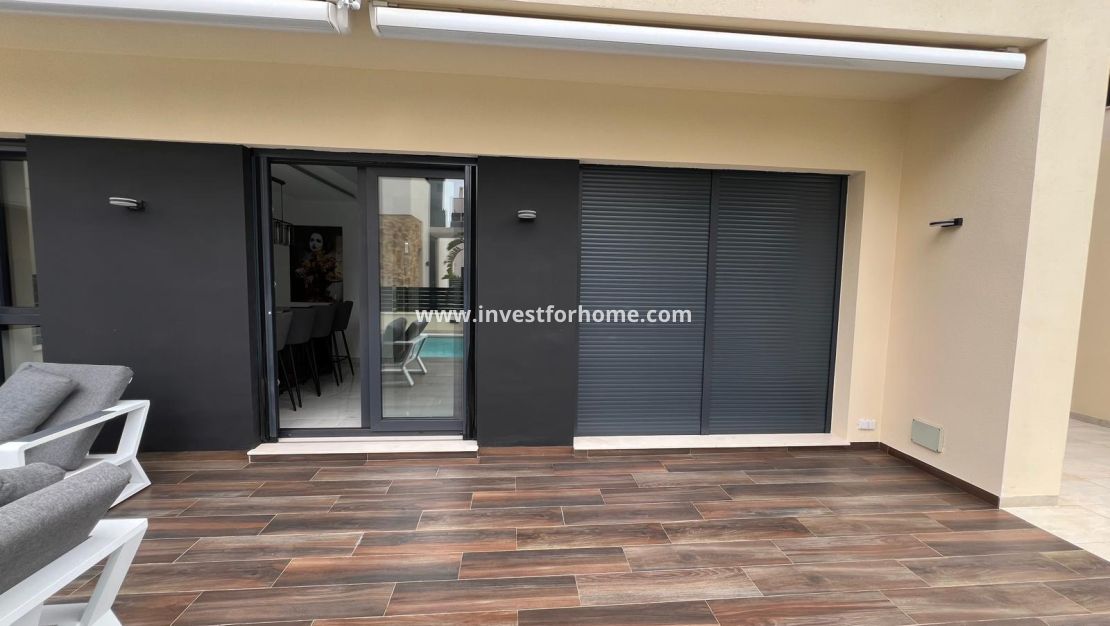 Försäljning - Villa - Orihuela Costa - Lomas De Cabo Roig