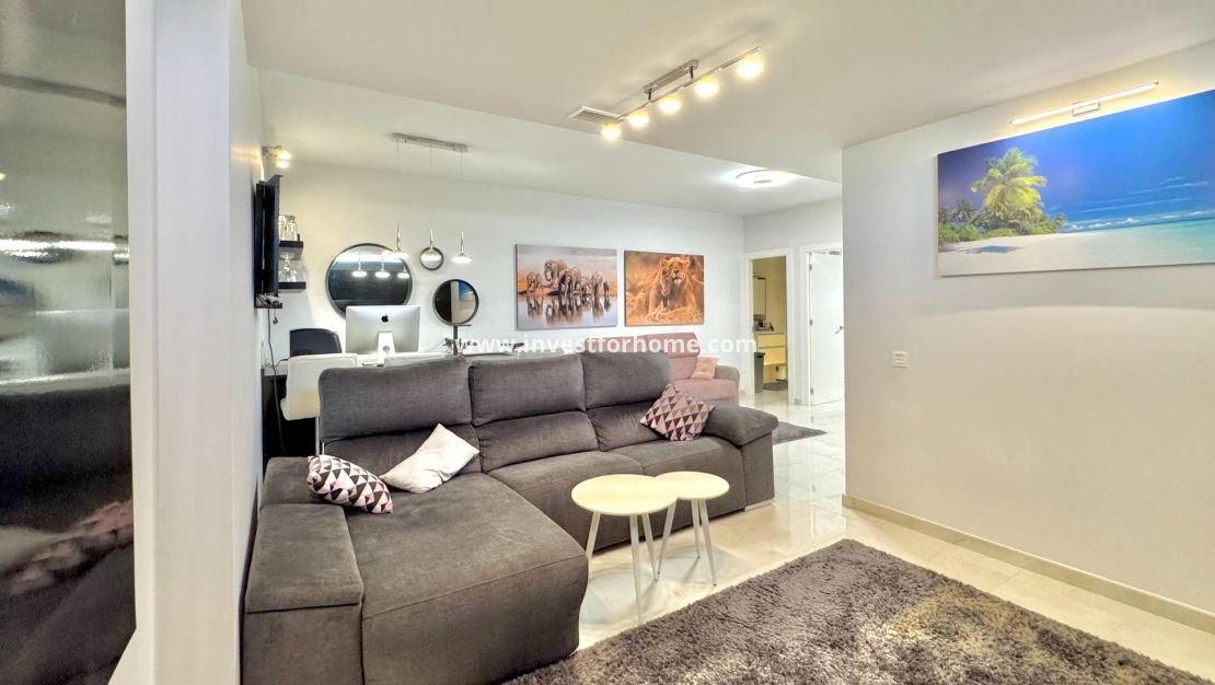 Försäljning - Villa - Orihuela Costa - Lomas De Cabo Roig