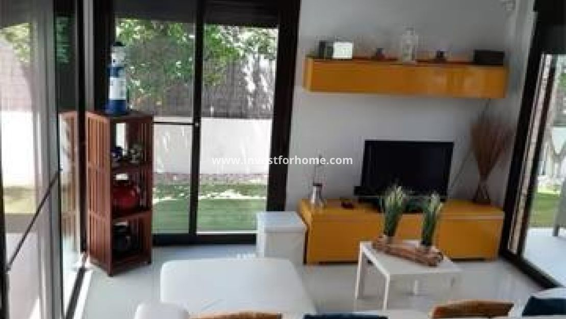 Försäljning - Villa - Orihuela Costa - Lomas De Cabo Roig