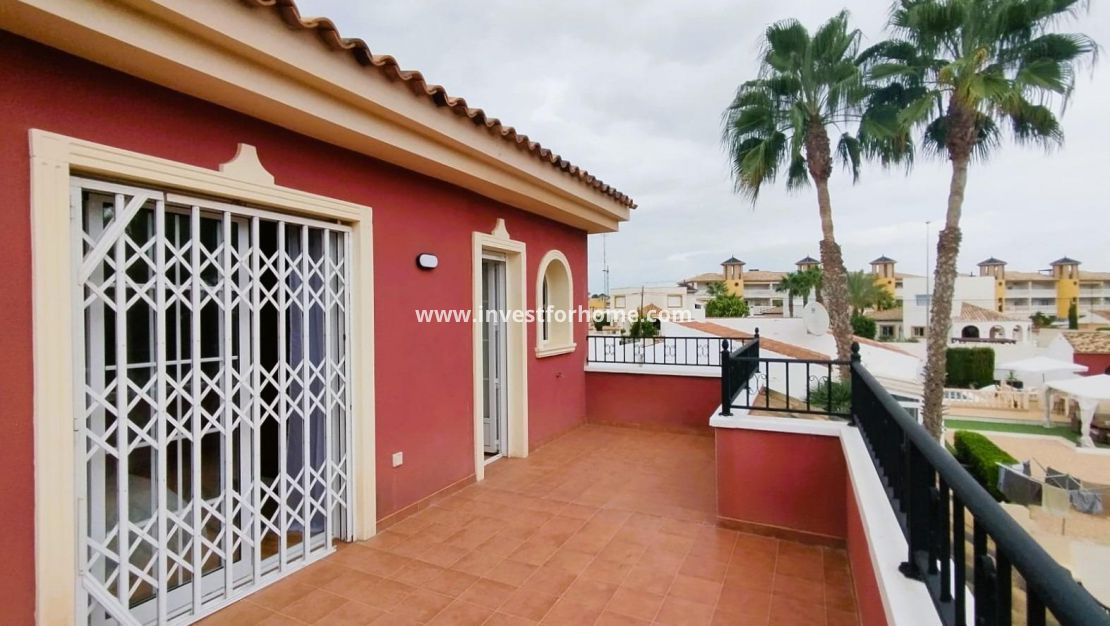 Försäljning - Villa - Orihuela Costa - Lomas De Cabo Roig