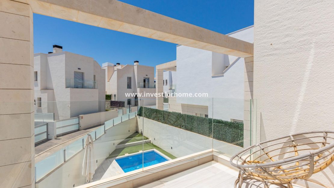 Försäljning - Villa - Orihuela Costa - Lomas De Cabo Roig
