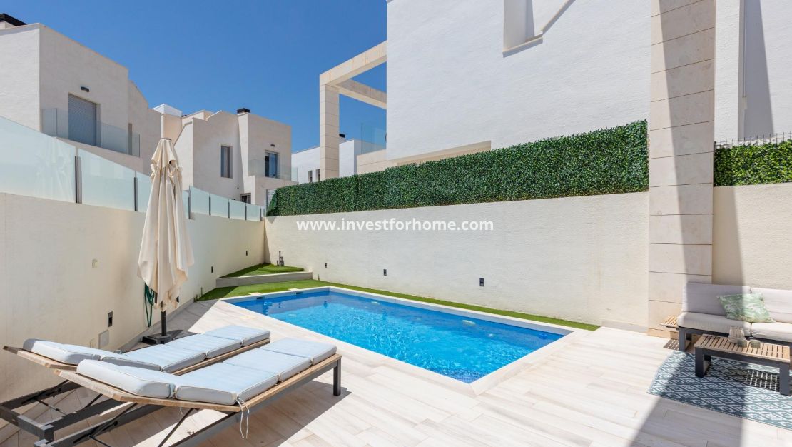 Försäljning - Villa - Orihuela Costa - Lomas De Cabo Roig