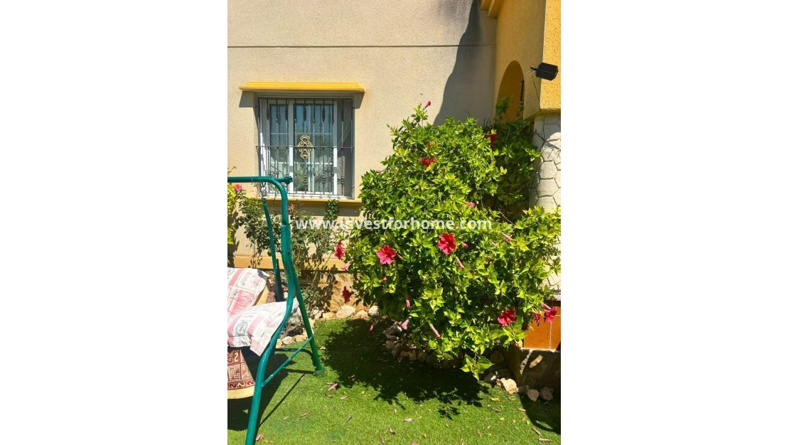 Försäljning - Villa - Orihuela Costa - Lomas De Cabo Roig