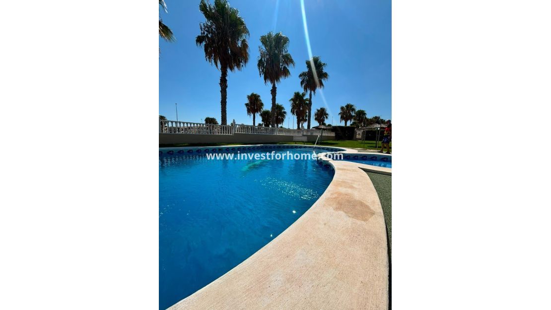 Försäljning - Villa - Orihuela Costa - Lomas De Cabo Roig