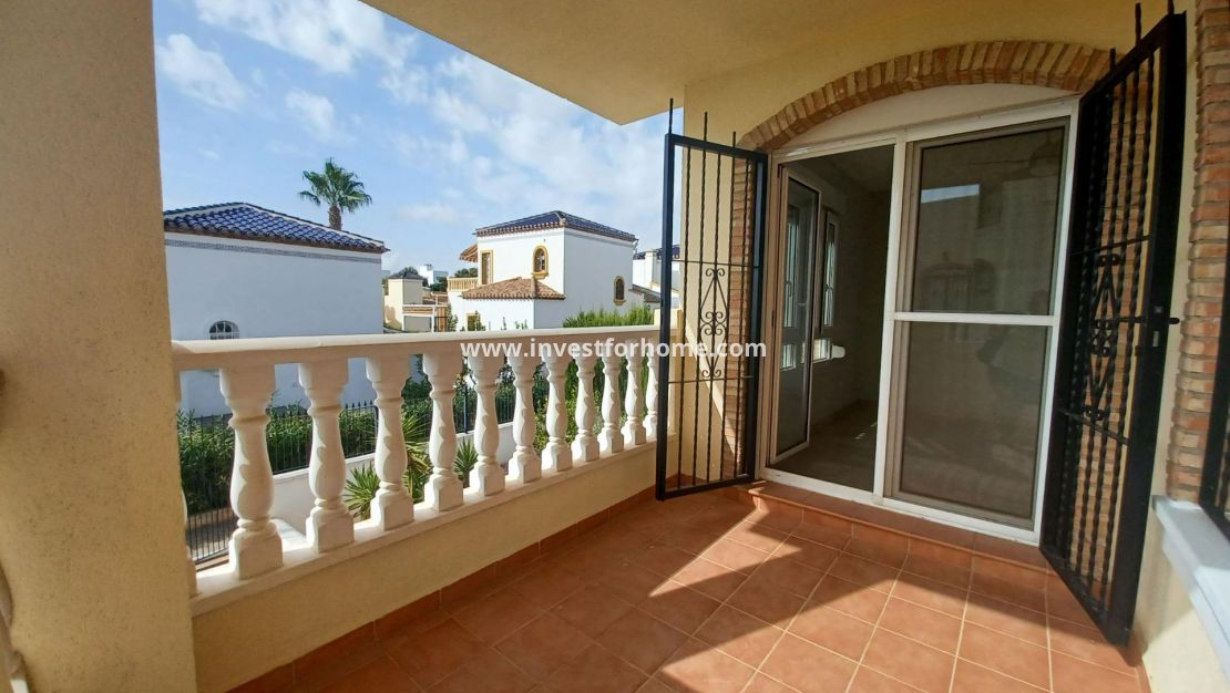 Försäljning - Villa - Orihuela Costa - Lomas De Cabo Roig