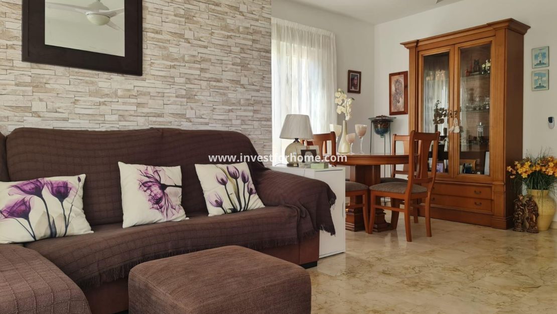 Försäljning - Villa - Orihuela Costa - Lomas De Campoamor Golf