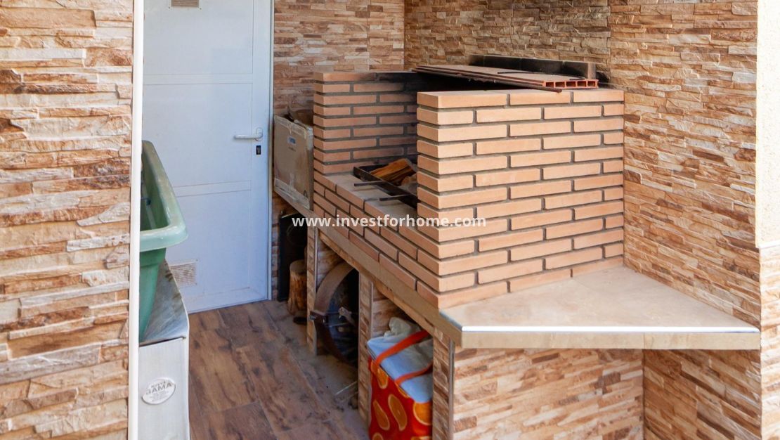 Försäljning - Villa - Orihuela Costa - Los Almendros-la Florida