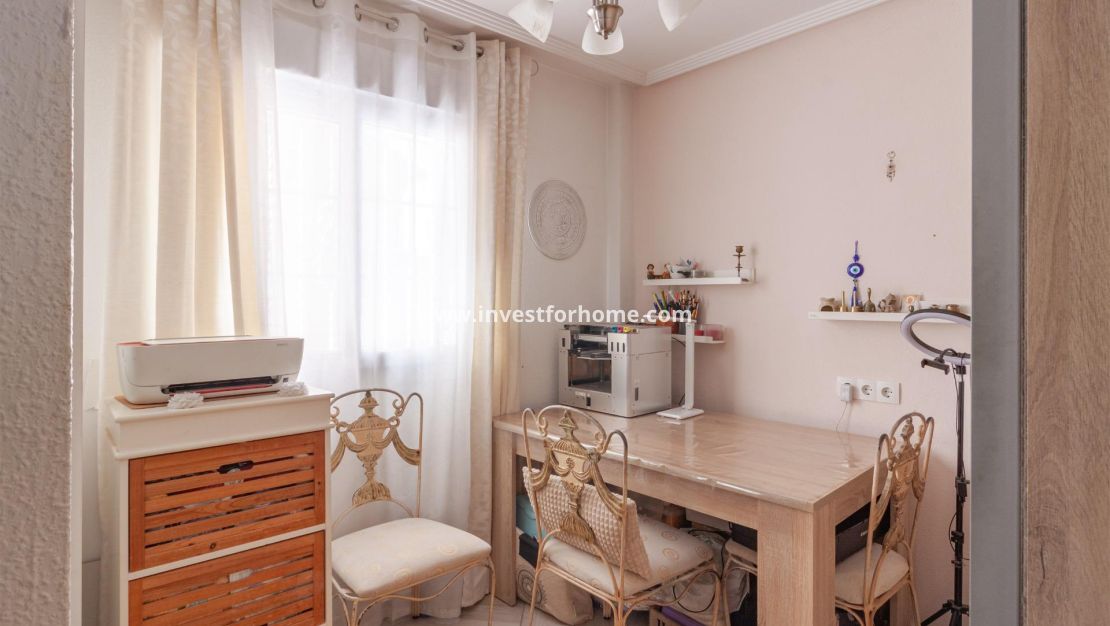 Försäljning - Villa - Orihuela Costa - Los Almendros-la Florida