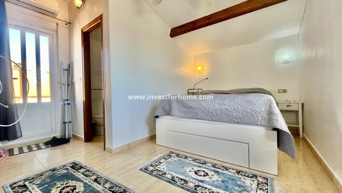 Försäljning - Villa - Orihuela Costa - Los Almendros-la Florida