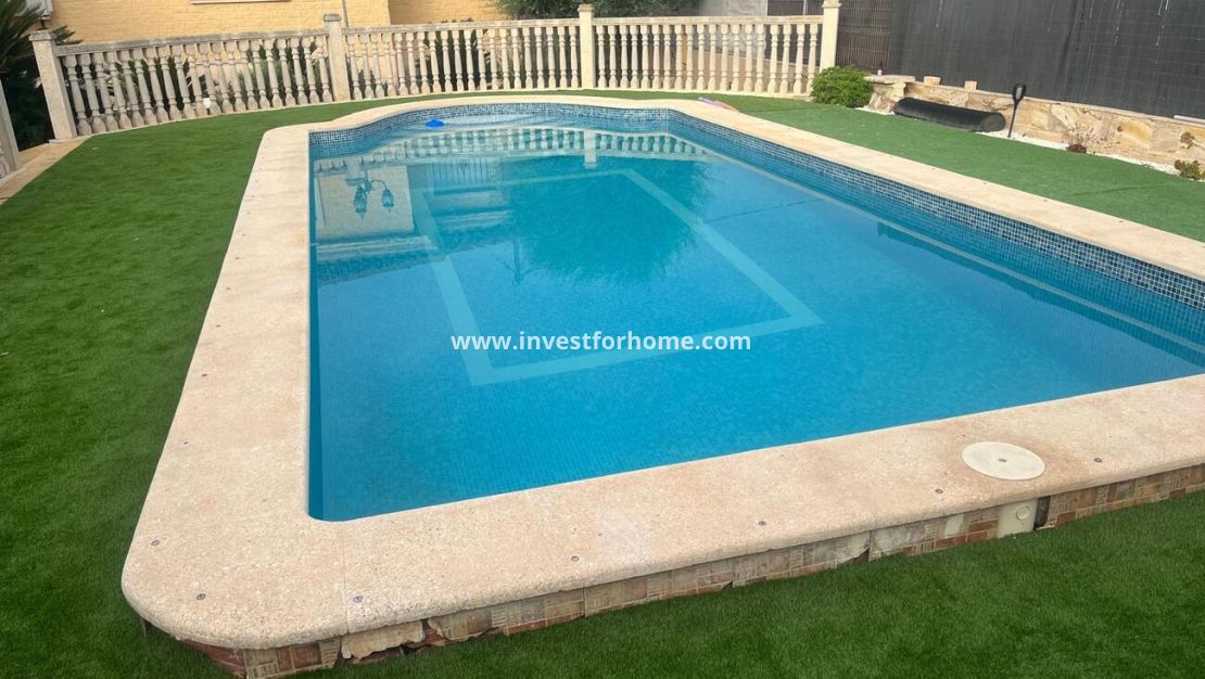 Försäljning - Villa - Orihuela Costa - LOS DESEMPARADOS