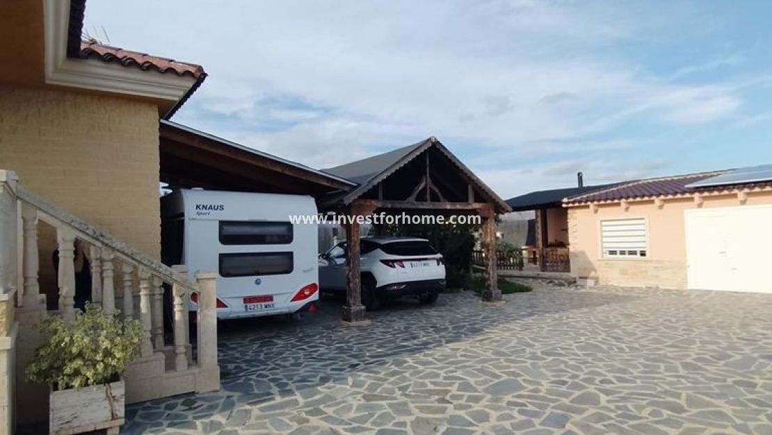 Försäljning - Villa - Orihuela Costa - LOS DESEMPARADOS