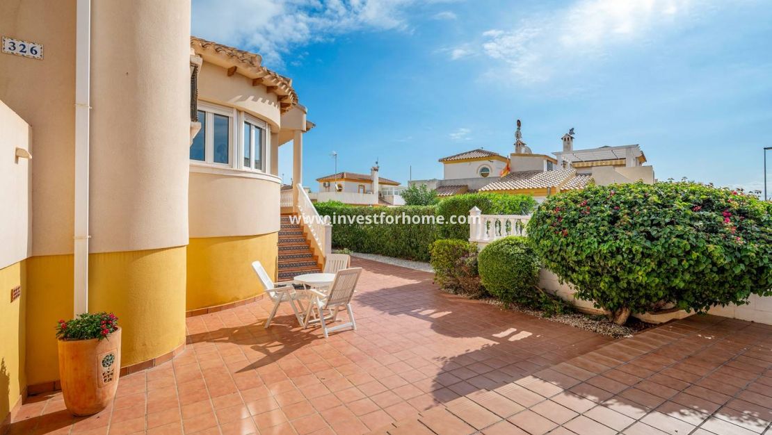 Försäljning - Villa - Orihuela Costa - Los Dolses