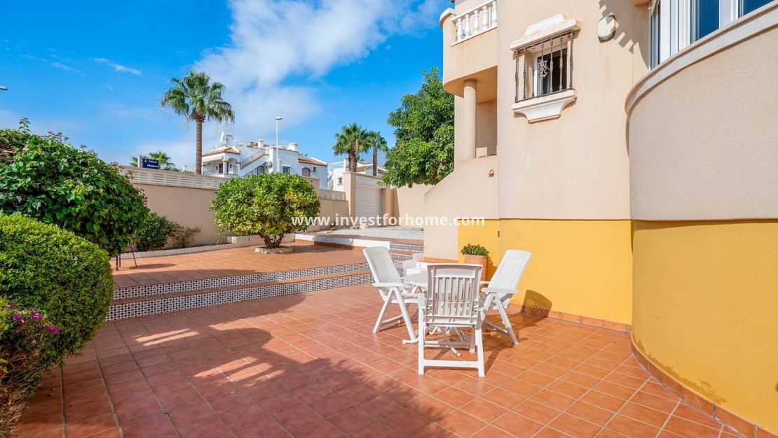 Försäljning - Villa - Orihuela Costa - Los Dolses