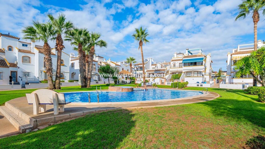 Försäljning - Villa - Orihuela Costa - Los Dolses