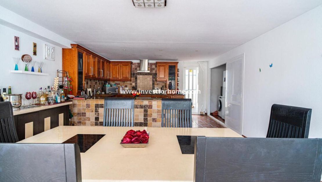 Försäljning - Villa - Orihuela Costa - Orihuela