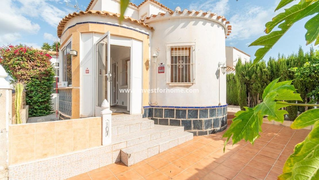 Försäljning - Villa - Orihuela Costa - Playa Flamenca