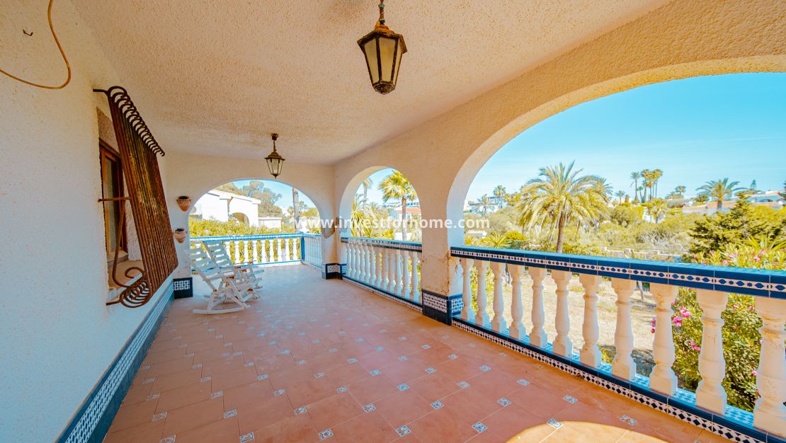 Försäljning - Villa - Orihuela Costa - Playa Flamenca