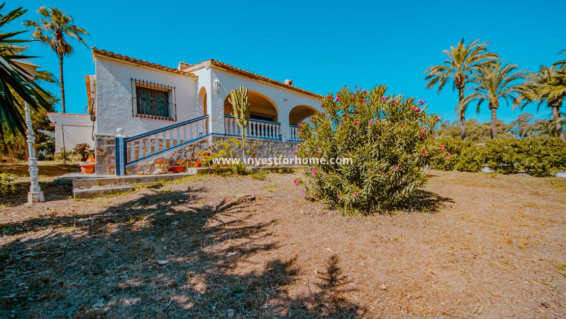 Försäljning - Villa - Orihuela Costa - Playa Flamenca