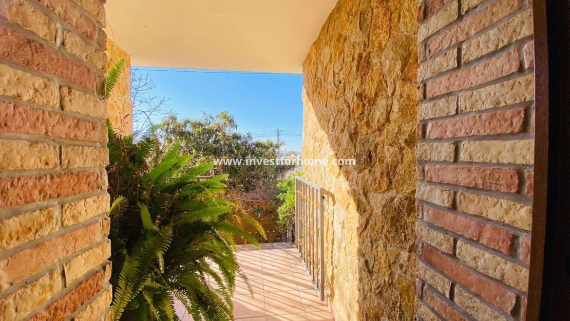 Försäljning - Villa - Orihuela Costa - Playa Flamenca