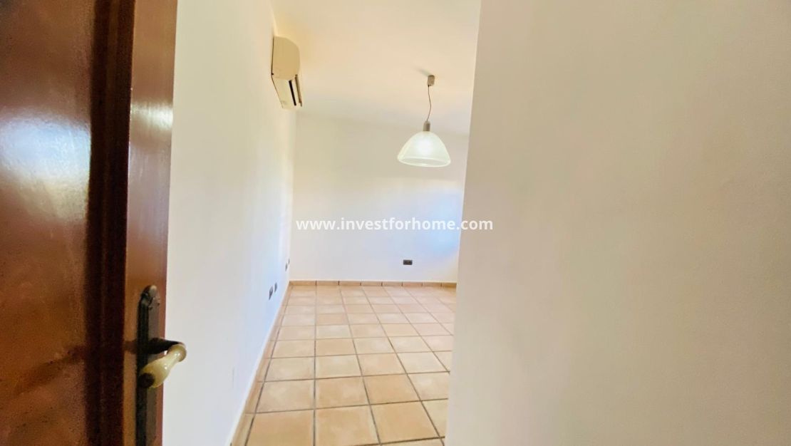 Försäljning - Villa - Orihuela Costa - Playa Flamenca