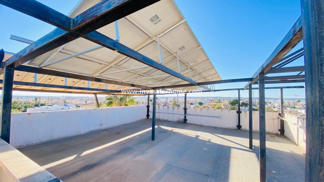 Försäljning - Villa - Orihuela Costa - Playa Flamenca