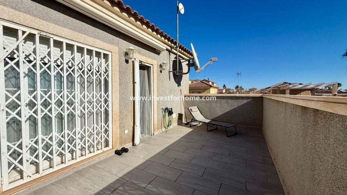Försäljning - Villa - Orihuela Costa - Playa Flamenca