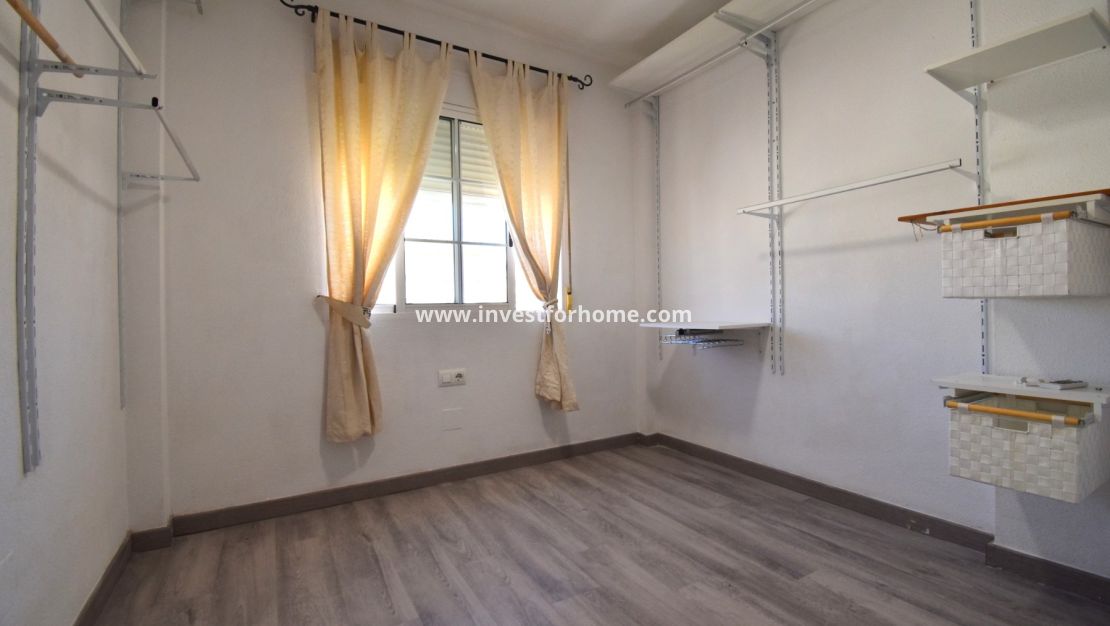 Försäljning - Villa - Orihuela Costa - Playa Flamenca