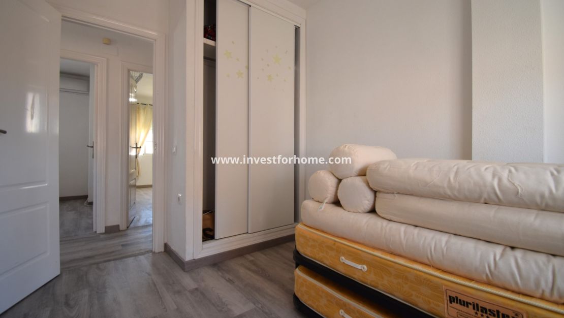 Försäljning - Villa - Orihuela Costa - Playa Flamenca