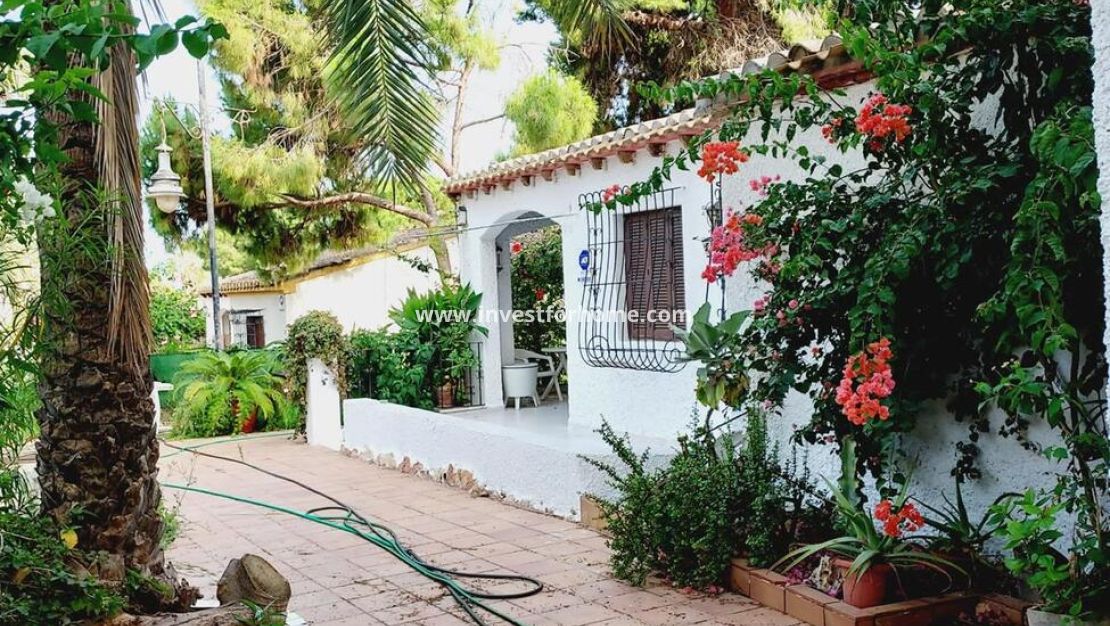 Försäljning - Villa - Orihuela Costa - Punta Prima