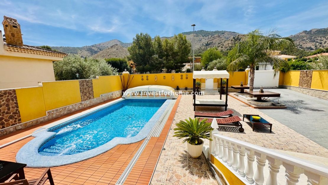 Försäljning - Villa - Orihuela Costa - Urb. Montepinar