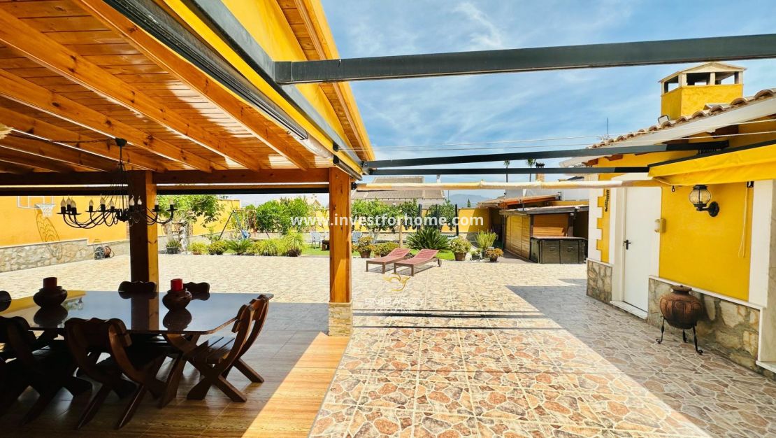 Försäljning - Villa - Orihuela Costa - Urb. Montepinar