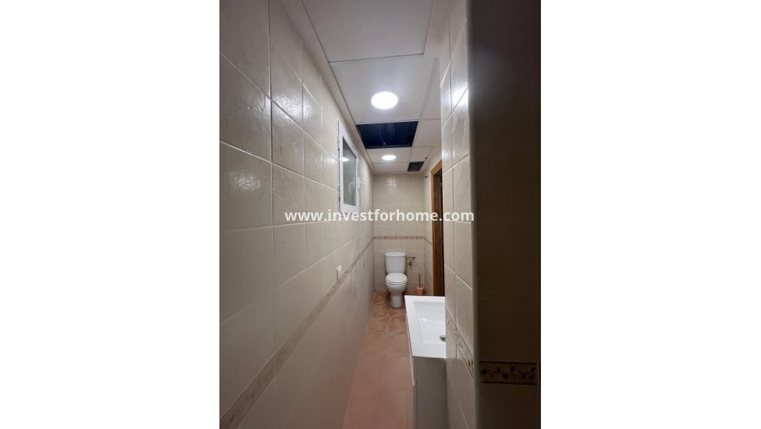 Försäljning - Villa - Orihuela Costa - Villamartín-las Filipinas