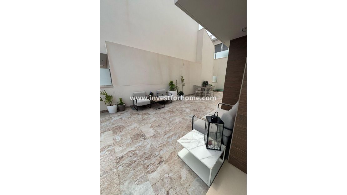 Försäljning - Villa - Orihuela Costa - Villamartín-las Filipinas