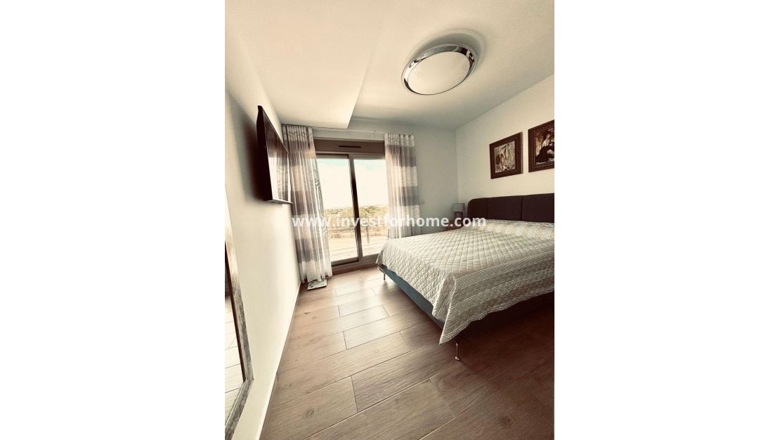 Försäljning - Villa - Orihuela Costa - Villamartín-las Filipinas