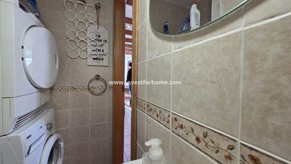 Försäljning - Villa - Orihuela Costa - Villamartín-las Filipinas