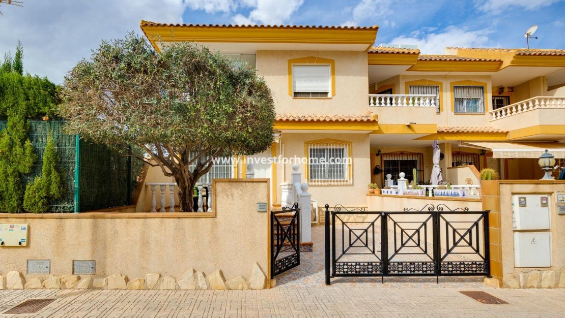 Försäljning - Villa - Orihuela Costa - Villamartín