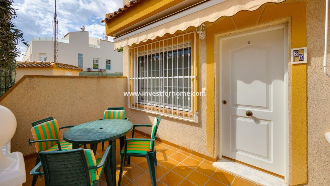 Försäljning - Villa - Orihuela Costa - Villamartín