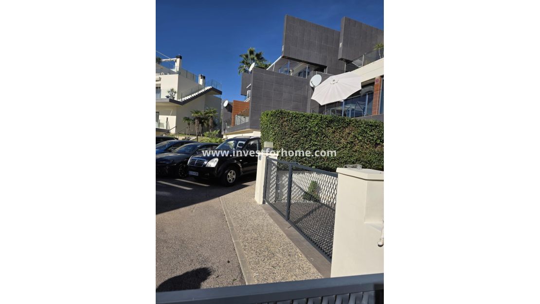 Försäljning - Villa - Orihuela Costa - Villamartín