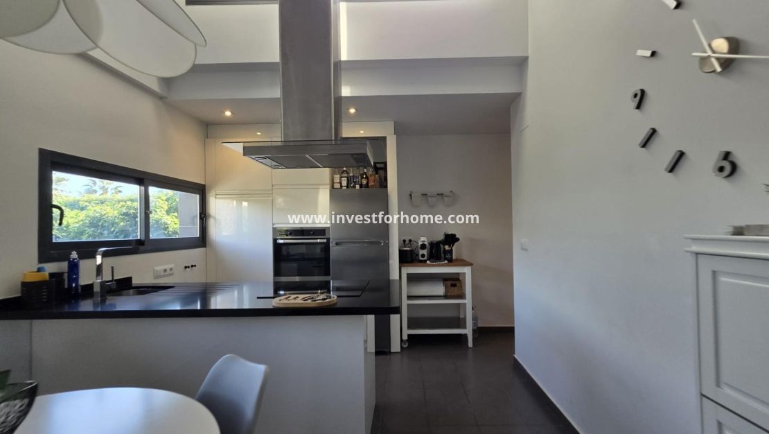 Försäljning - Villa - Orihuela Costa - Villamartín