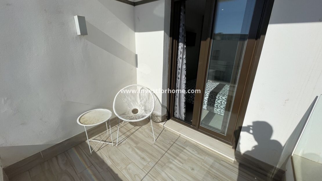 Försäljning - Villa - Orihuela Costa - Villamartin