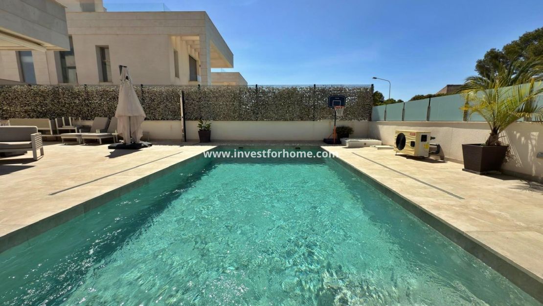 Försäljning - Villa - Orihuela Costa - Villamartín